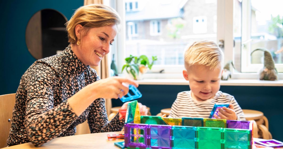 Marloes Endendijk van kinderdagverblijf Olli Wil je contact met kinderdagverblijf Olli? Bel of mail met Marloes Endendijk. Ook voor een rondleiding kun je contact opnemen met Marloes.